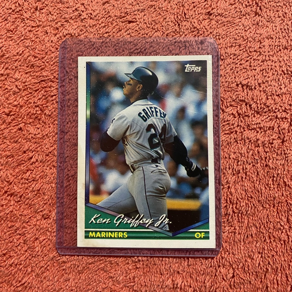 Ken Griffey JR Topps Card